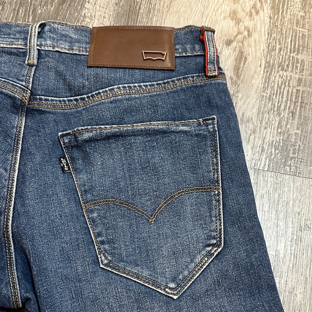 Levi's Red Loop Men's Denim Jeans